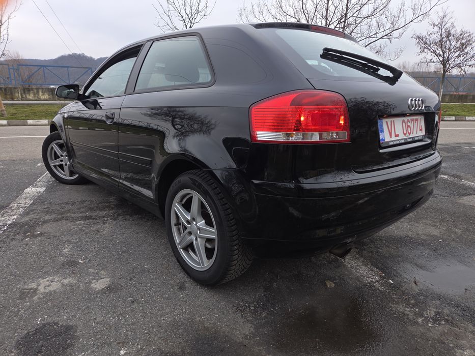 Audi a 3  1.6 mpi