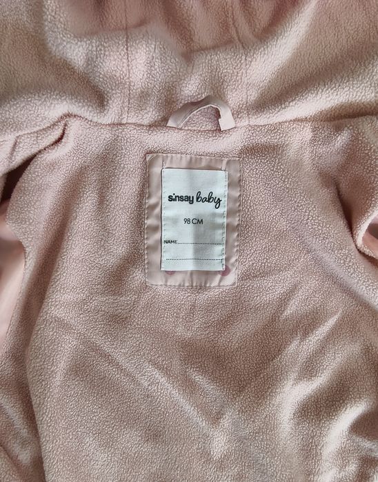 Ветровка для девочки