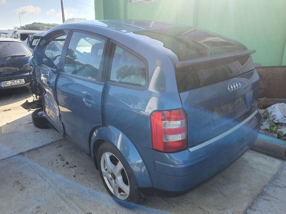 Dezmembrez Audi A2  motor 1.4tdi  55kw 75cp dezmembrari cutie de viteze manuala 5+1 trepte turbina