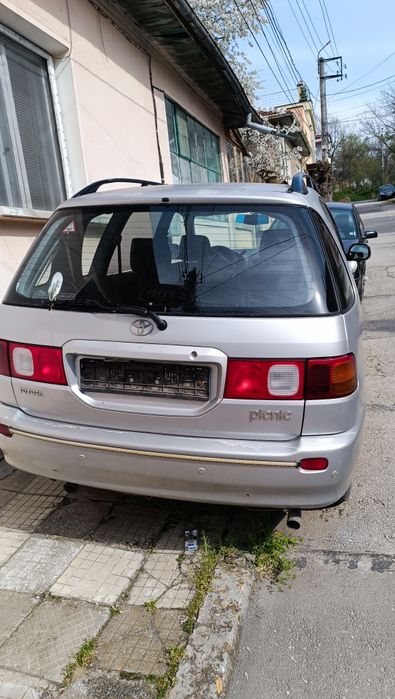 Тойота Пикник  1998г