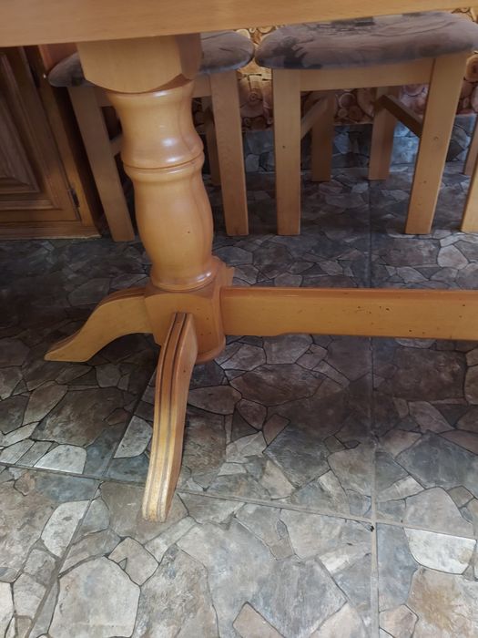 Трапезна маса и 6 стола