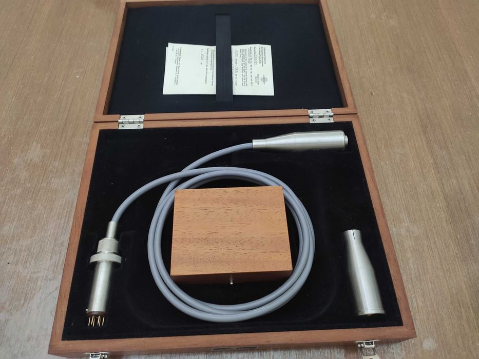 Ламповый микрофон Bruel and Kjear 2613