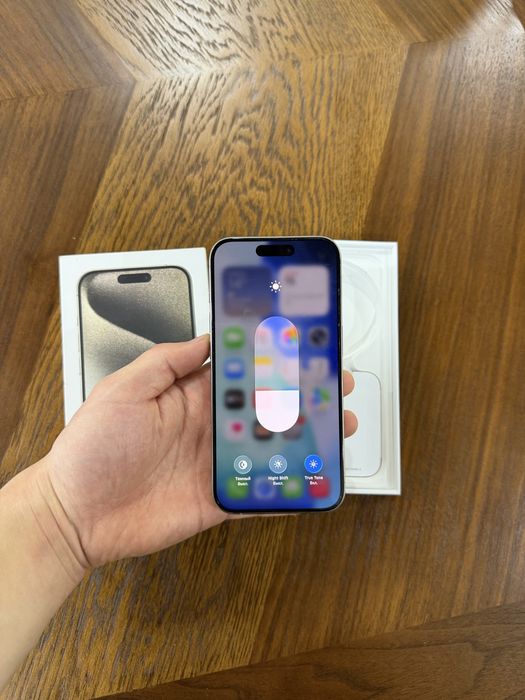 Iphone 15 pro 256 gb natural titan в идеале
