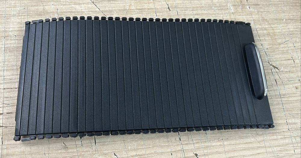 Mercedes-benz W204 W212 W207 Щора за централна конзола