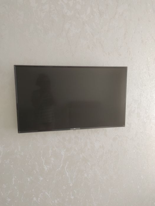 Продам телевизор