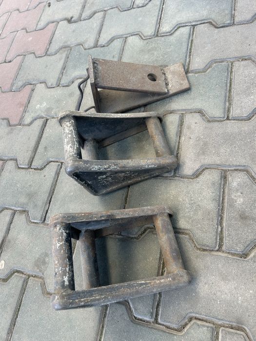 Опора башмак для прицепа