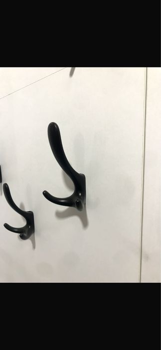 Мебельные крючки для прихожек