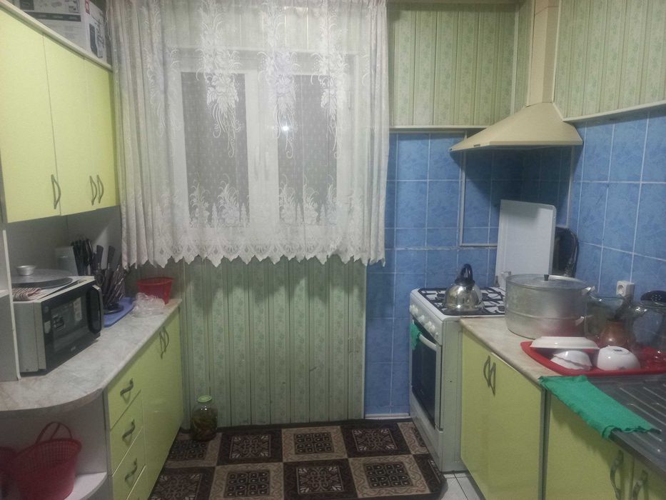 Продаётся квартира в мирабаском районе ул чехова  115кв .5 ком