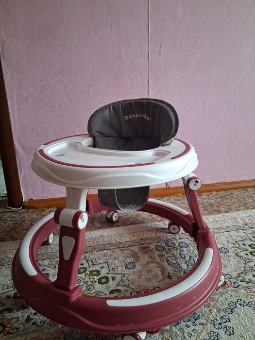 Продам ходунок детский