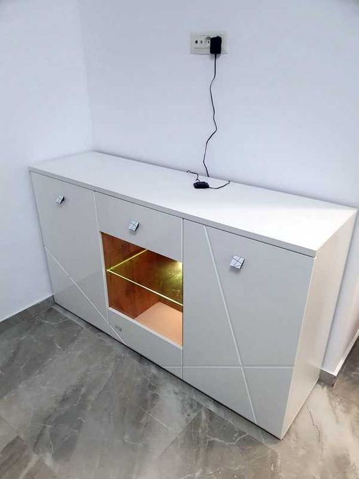 Montaj si Manipulare Mobila  Jud.Brasov