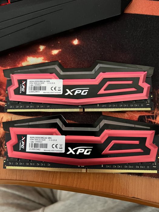 Vând kit memorie RAM XPG (ADATA) – 16GB (2x8GB) DDR4 3000MHz