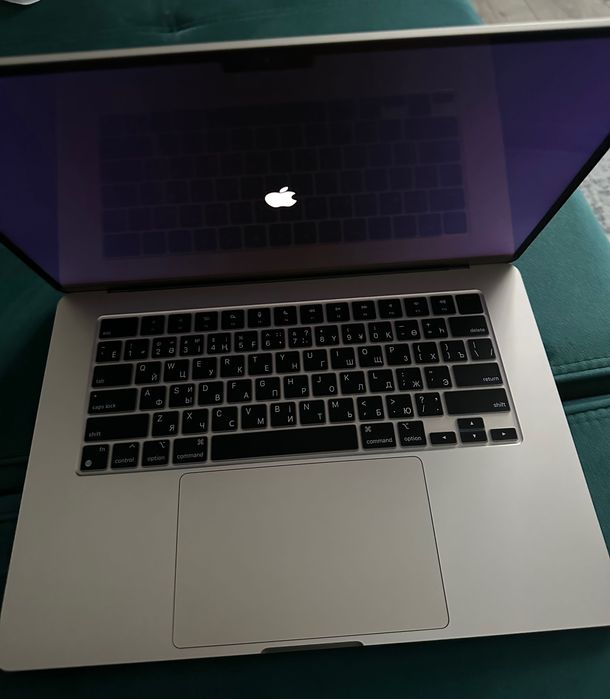 MacBook Air 15 M4 2025г 512/24гб