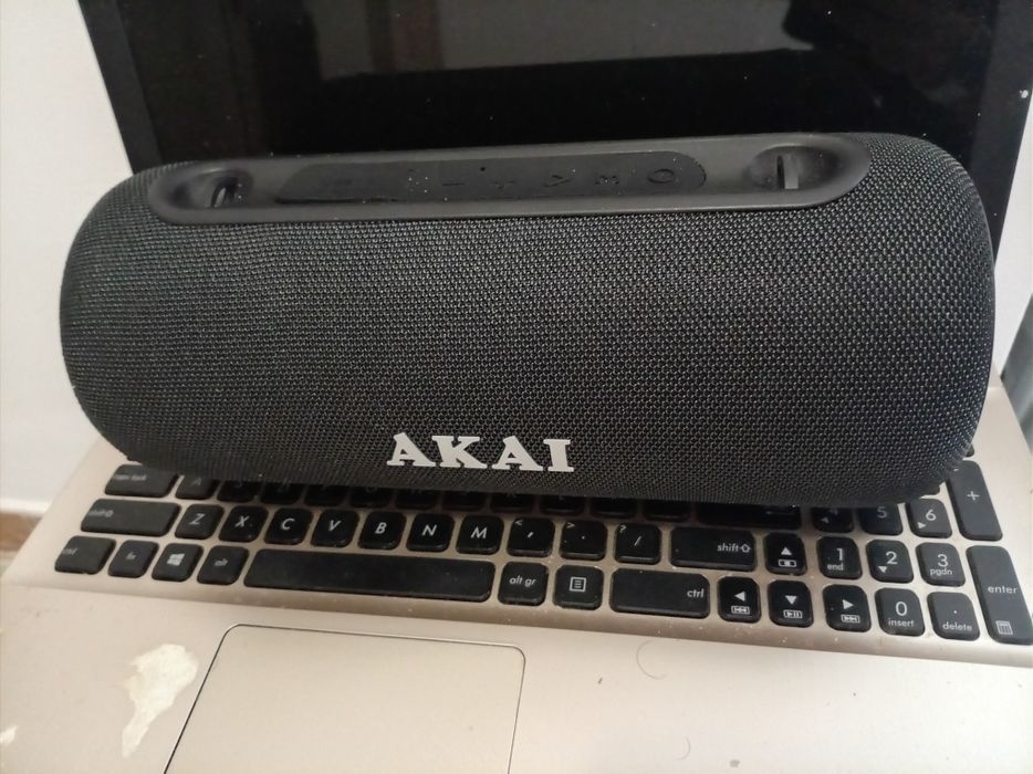 boxa akai ABTSW-40