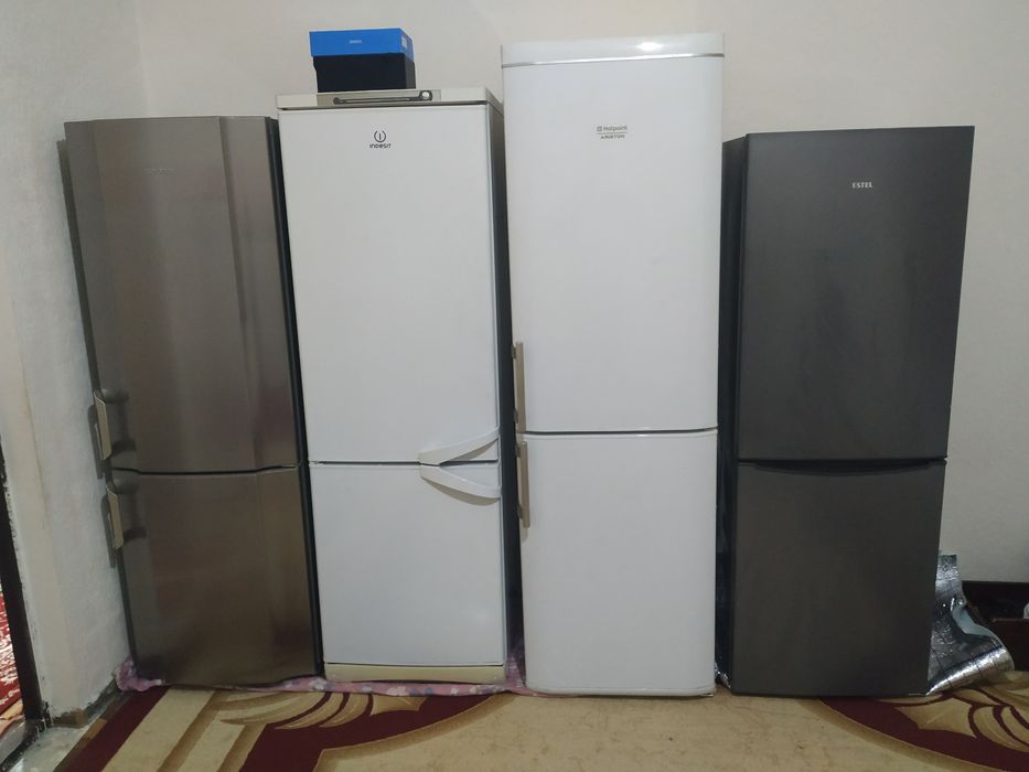 Холодильник сотилади