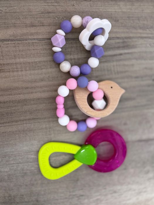 Jucarii diverse bebeluşi se vand la lot sau separat