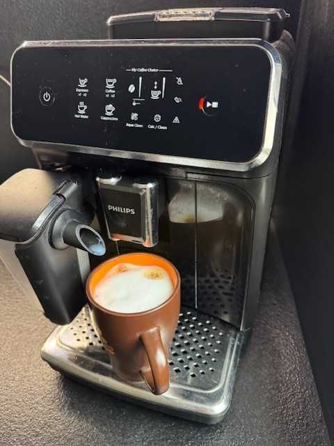 Кафеавтомат Philips EP2231 LatteGo