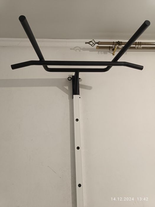 Турник, брусья. Два в одном