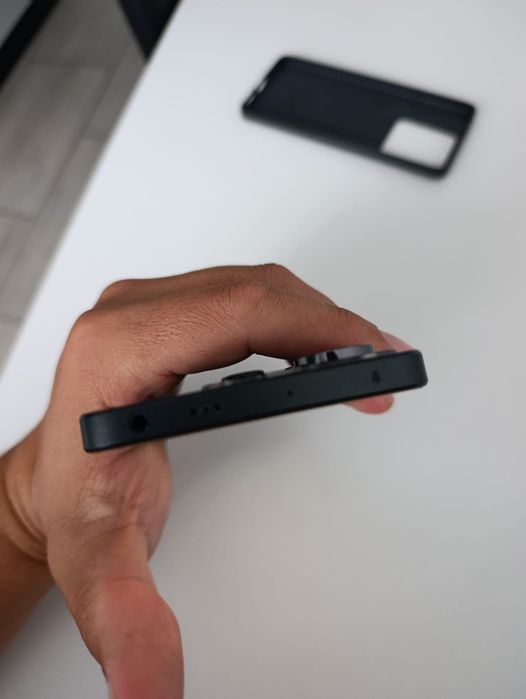 Vând Xiaomi Redmi note 13Pro 5g