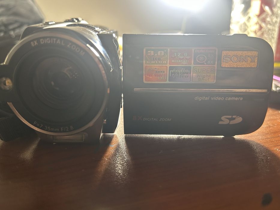 цифровая видеокамера sony