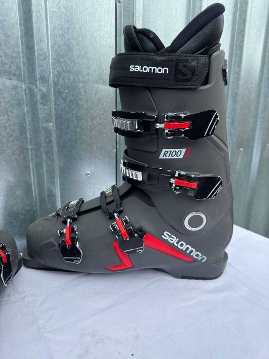 Clapari ski schi Salomon R100 marime Eur:46 Mondo:30 344mm flex:100