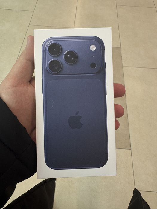 Айфон 17 про с симкой