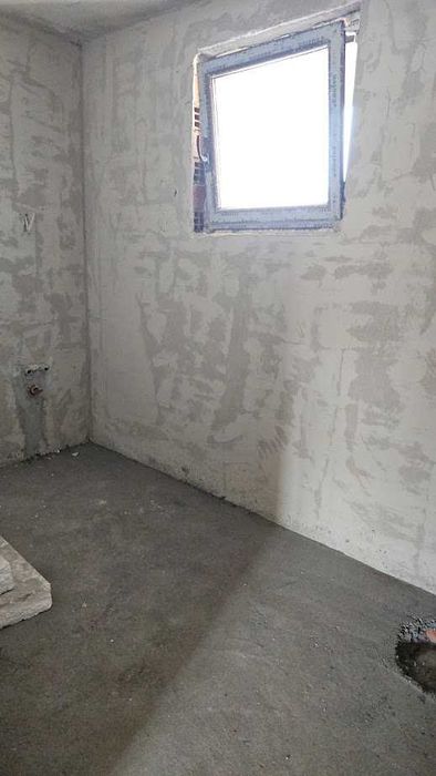 Продава се Четиристаен апартамент в Пловдив, Остромила - 144 кв.м за 1153 €/кв.м - Снимка #8