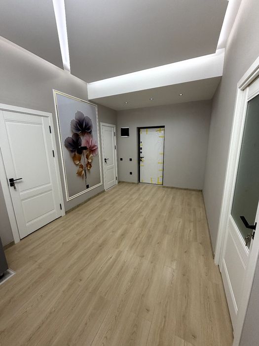 chilanzar Uchtepada joylashgan DEPO MALL 4 etaj 70kv