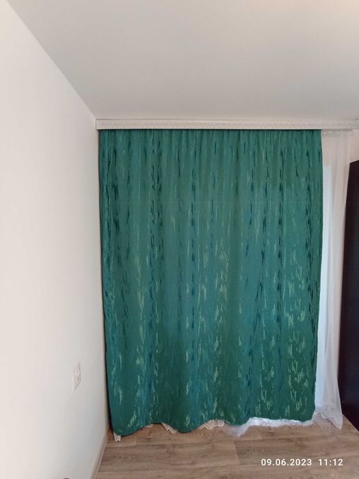 Продаются шторы бирюза