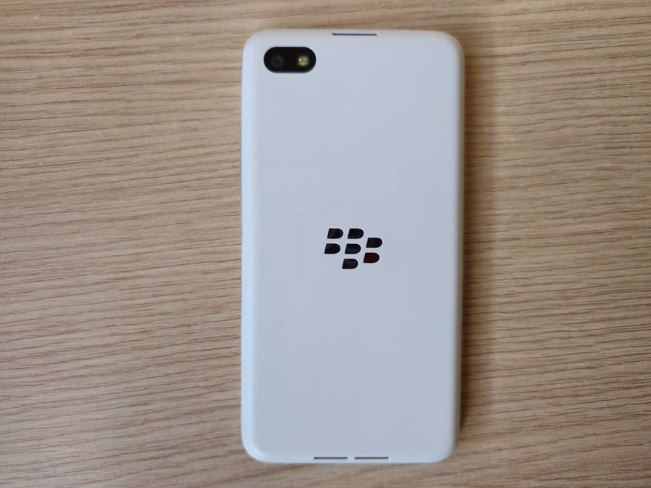 BlackBerry Z30 White - ТОП СЪСТОЯНИЕ