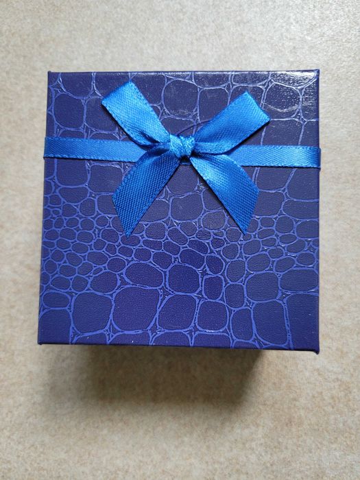 Чисто нов марков часовник LAURA ASHLEY с подарък на ТОП цена