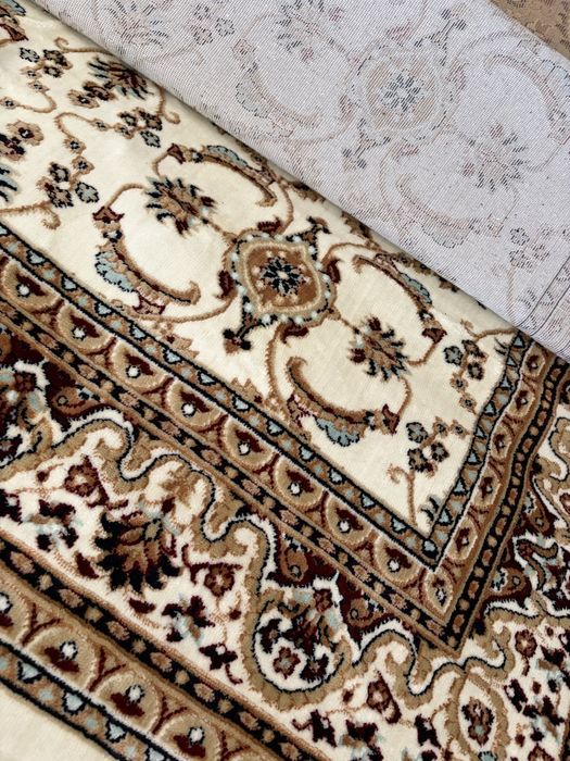 Продам новые ковры