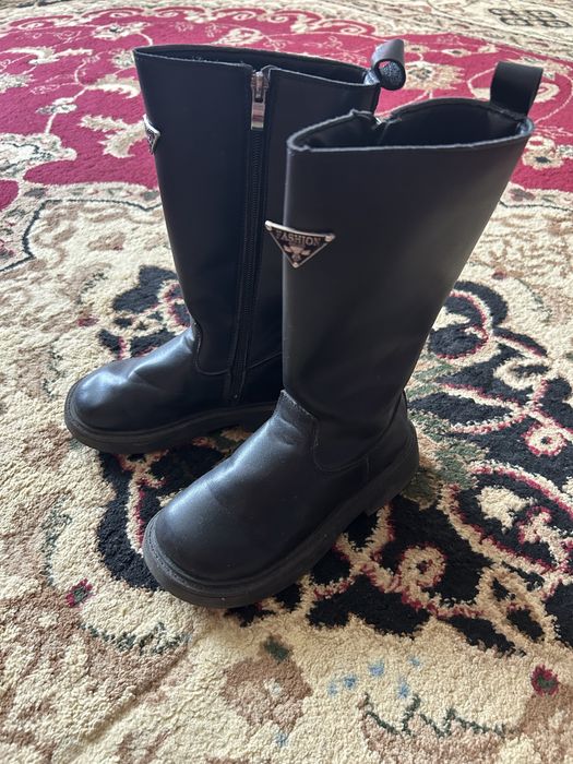 Детская обувь в хорошем состоянии