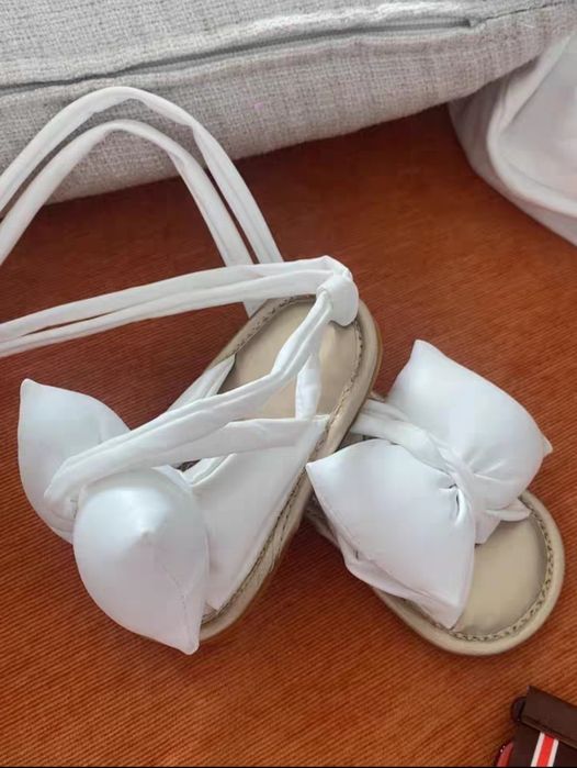 Детская обувь 130.000