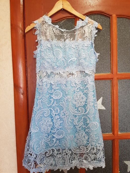 Продам вечерние платья