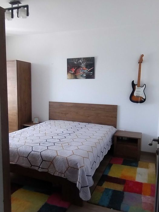 Apartament 4 camere, cu mansarda, 2 garaje, 190 mp, Platou Prundu