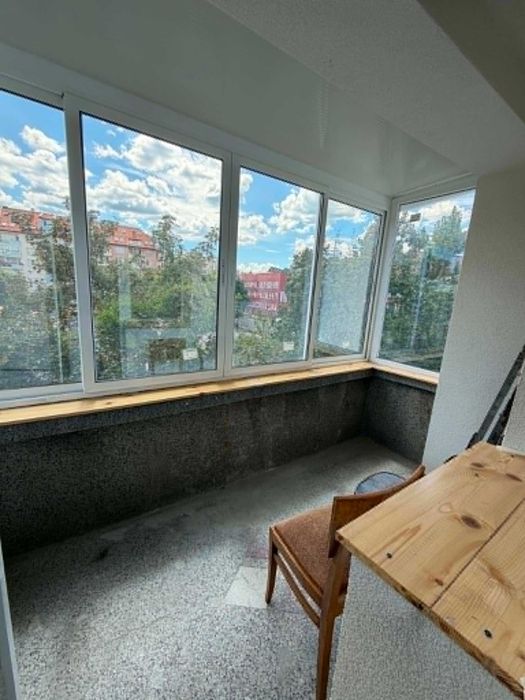 Тристаен ап. под наем в кв. Борово