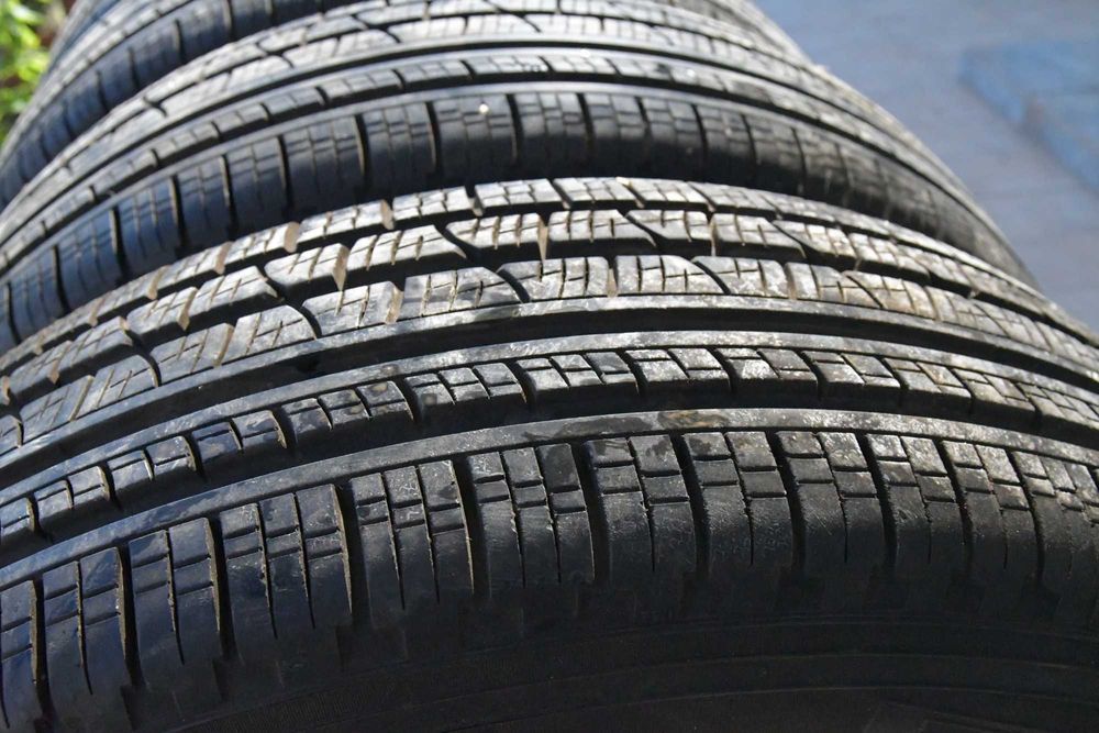 Set jante iarna / allseason Range Rover Vogue Sport 235 65 19 Pirelli