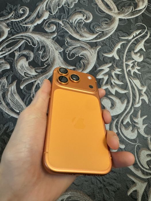 Iphone 17 Pro orange 256gb