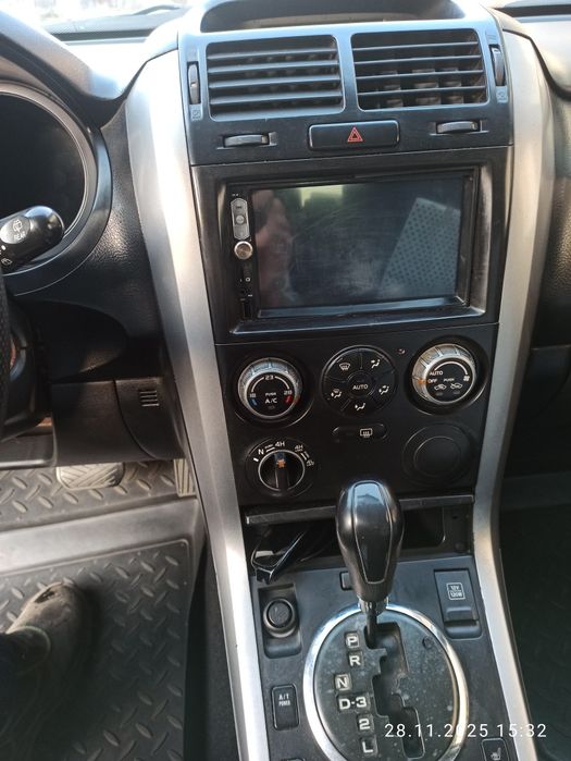 Продам Suzuki Grand Vitara 2008 год