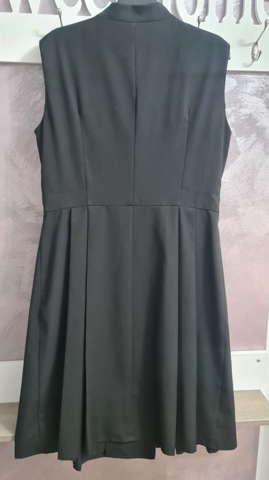ROCHIE DIKA office impecabila