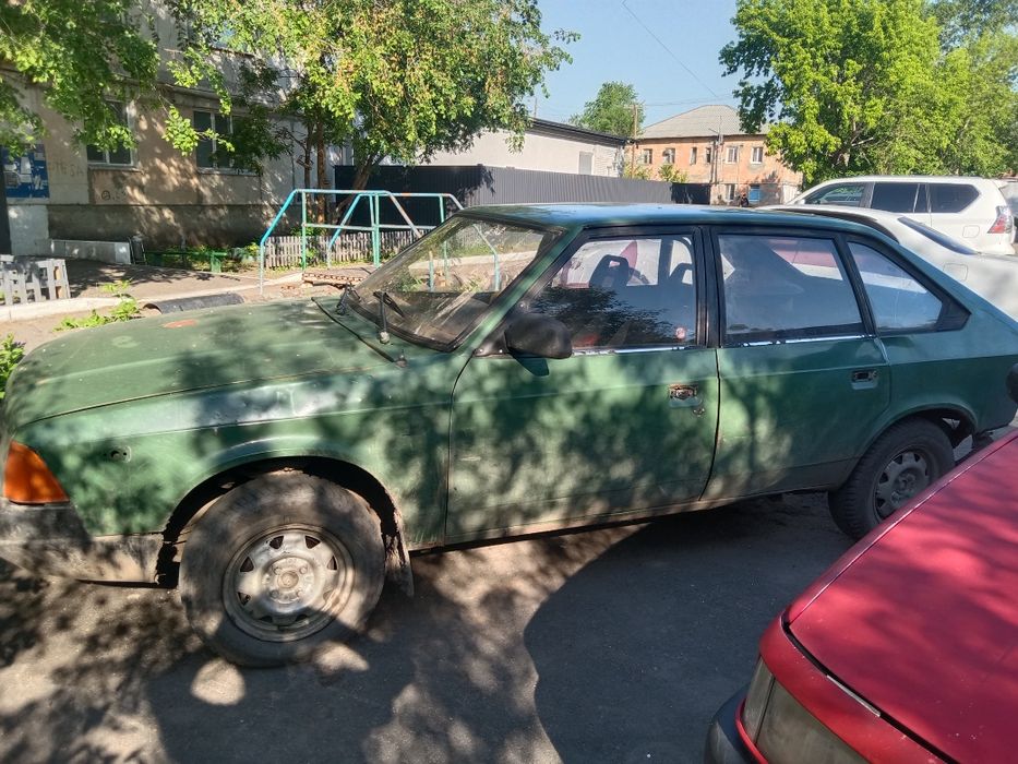 Продам москвичь срочно