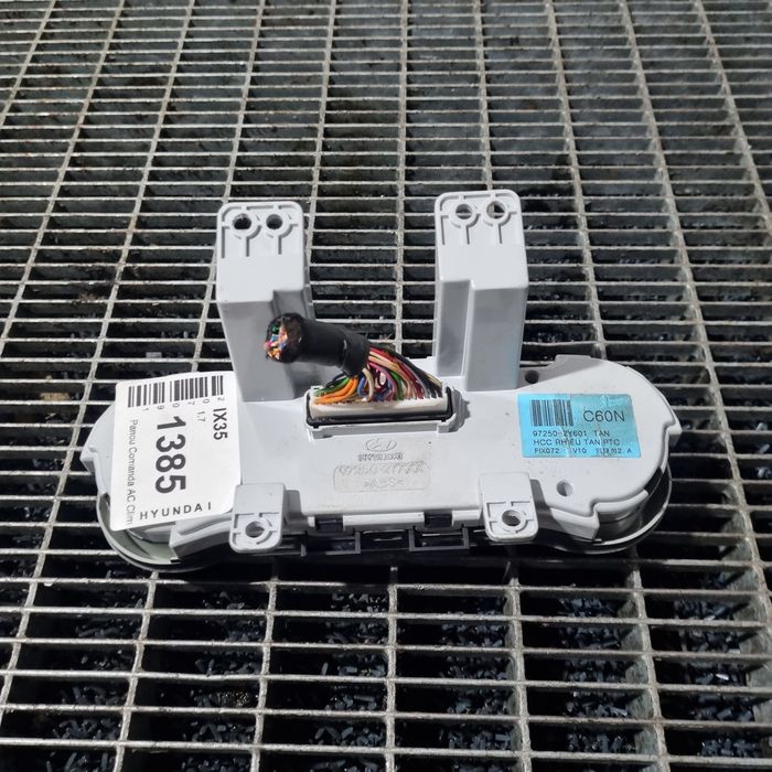 Panou Comanda AC Clima Hyundai IX35 - (1385) Y601