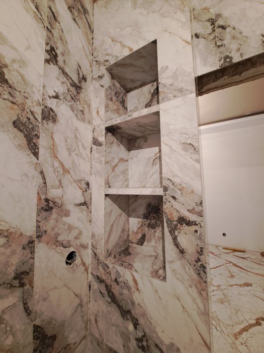 Плиточник, кафельщик