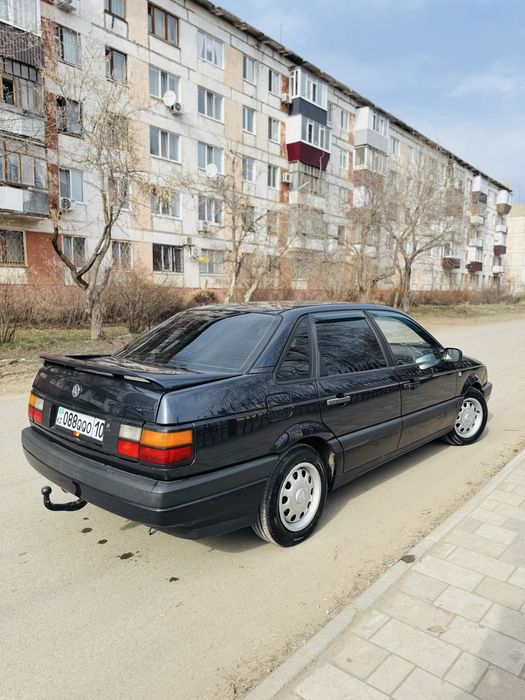 Пассат Б3 1990 год