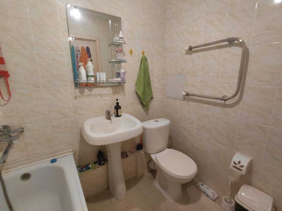 Продам 1 ком в мкр Юбилейный 2019г