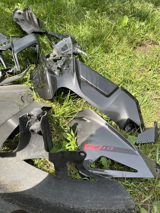 Пластик на Yamaha MT-10