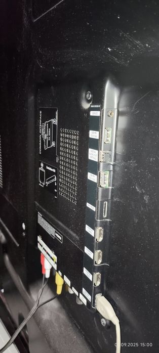 Samsung PS64E8000GS Smart TV