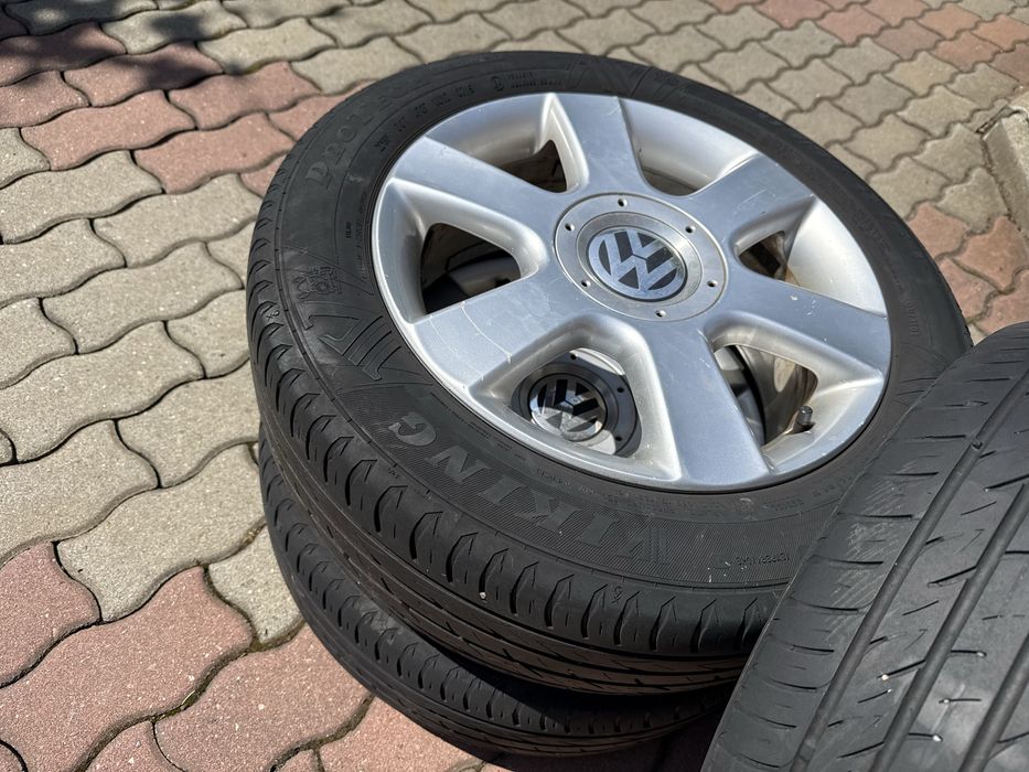 Jante Golf V - R16 , Anvelope Vara