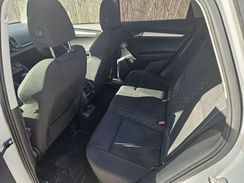 Karoq 1.6tdi DSG facelift keyless Carplay