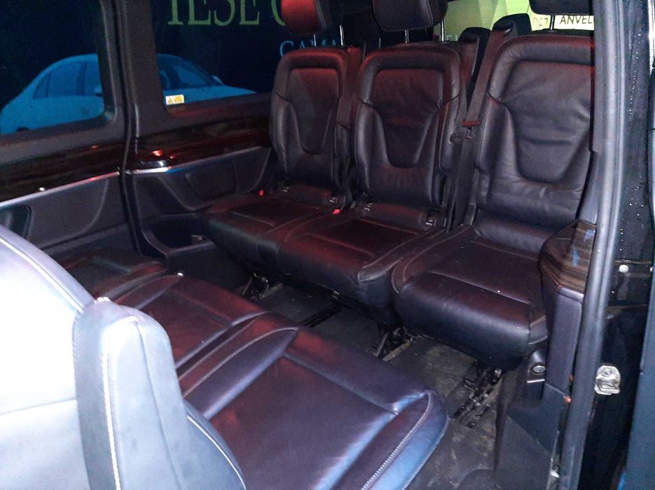 Dezmembrez mercedes v class w447/vito w447/bara v class/far w447/geam